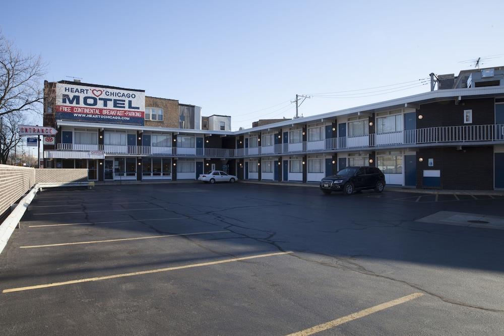 Heart O' Chicago Motel ภายนอก รูปภาพ