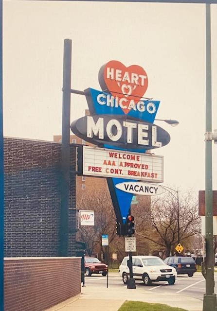 Heart O' Chicago Motel ภายนอก รูปภาพ